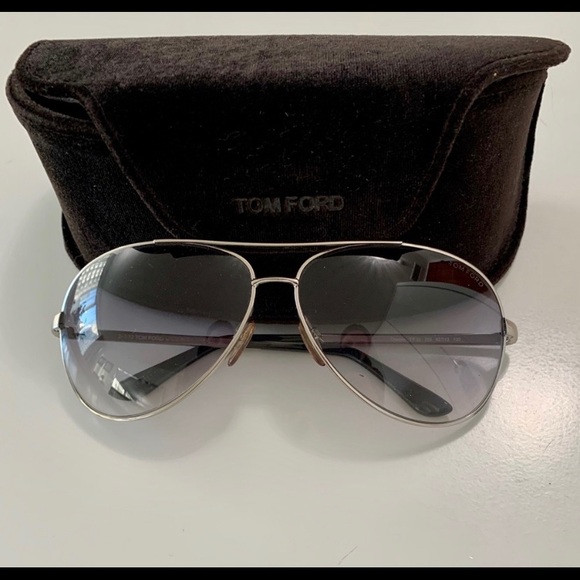 TOM FORD SUNGLASSES - Picture 2 of 6